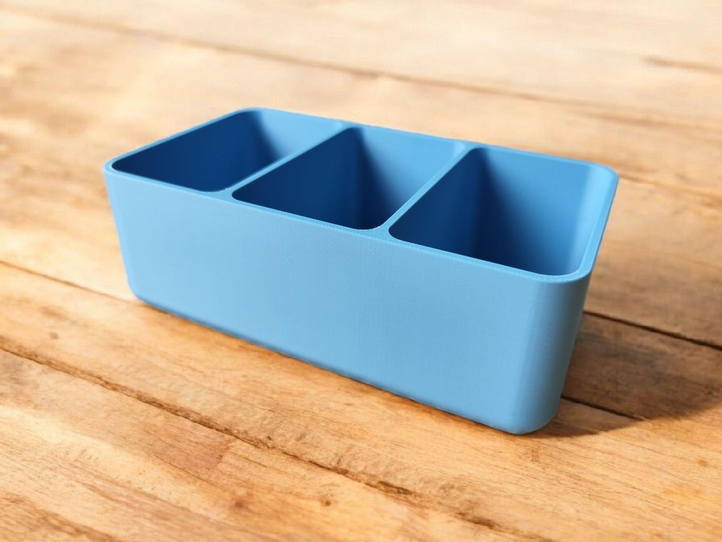 3D Printed Belt Organiser โ 3 Belt Storage Holder UK