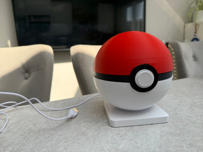 PokeBall - Red & White Ball LED Night Light – Gaming Inspired Desk Lamp, USB Mood Light, Bedside Lamp, Unique Gift for Gamers, Ambient Room Decor UK