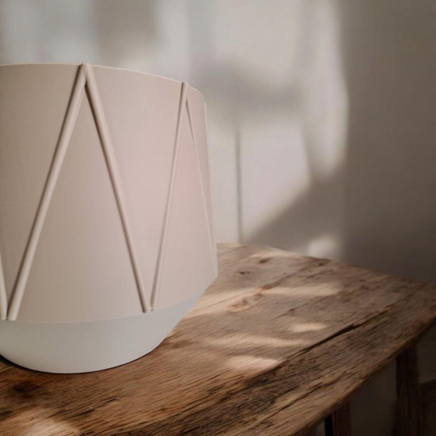 3D Printed GeoBloom Planter – Modern Indoor Plant Pot