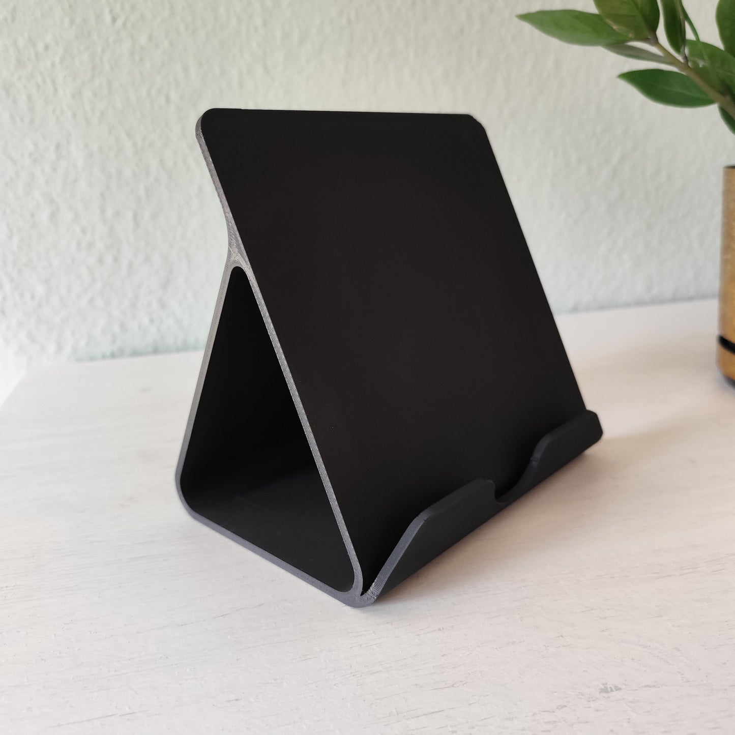 3D Printed iPad & Tablet Stand