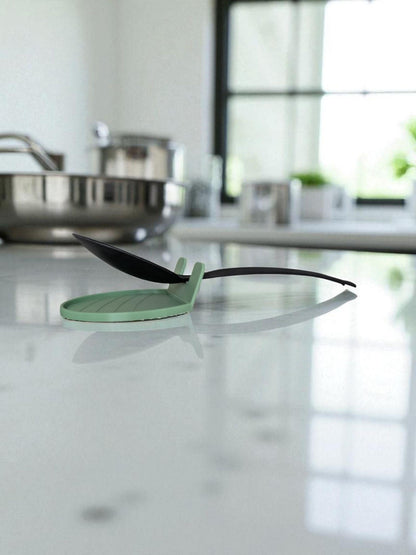 Modern Kitchen Utensil Holder