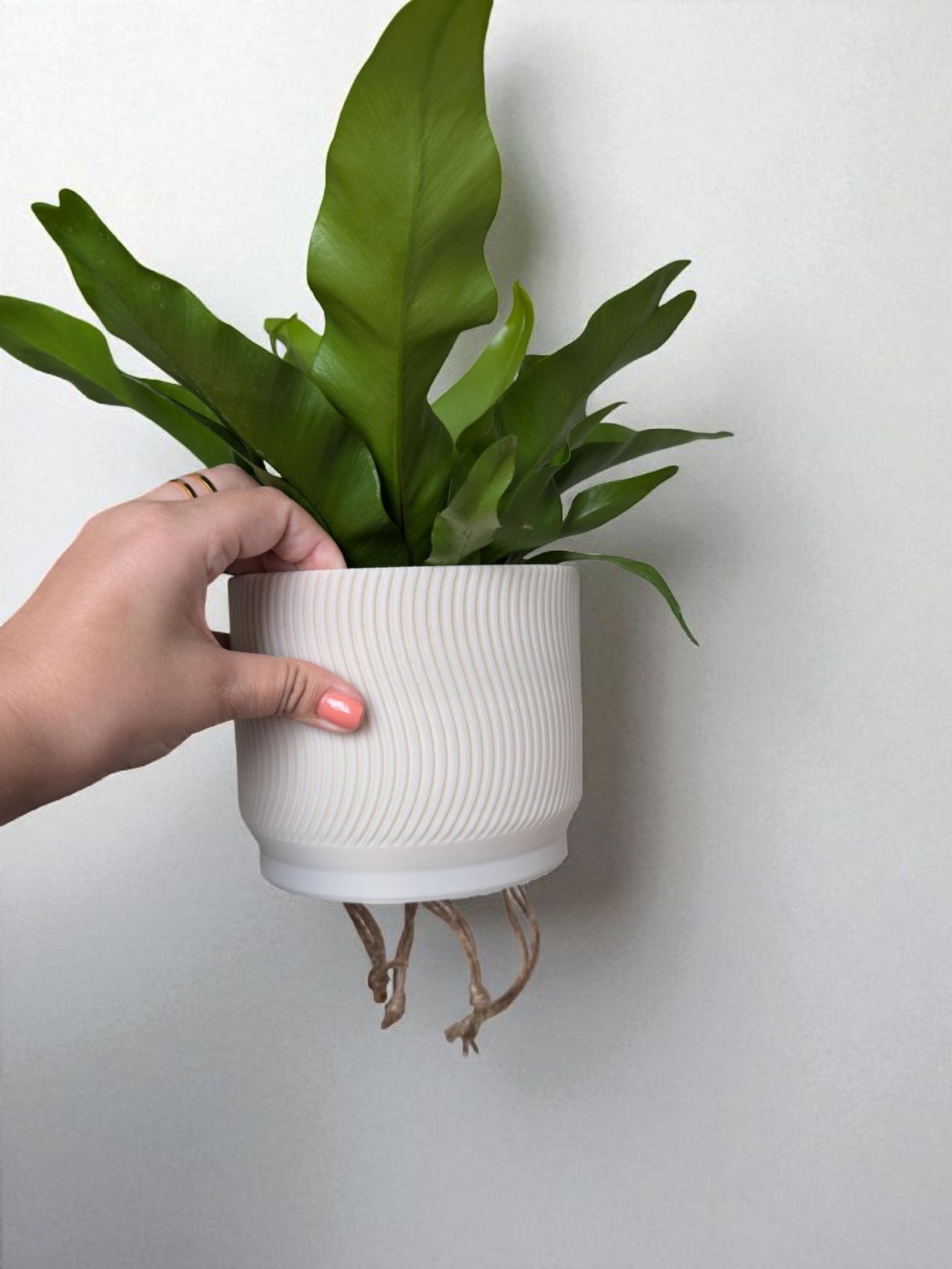 3D Printed Ribbed Planter Set – 2-Piece Self-Watering Plant Pots