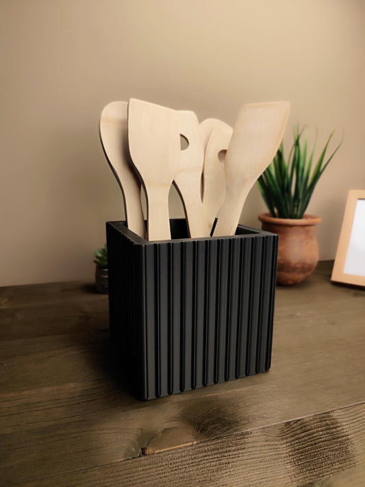 3D Printed Square Ribbed Kitchen Utensil Holder