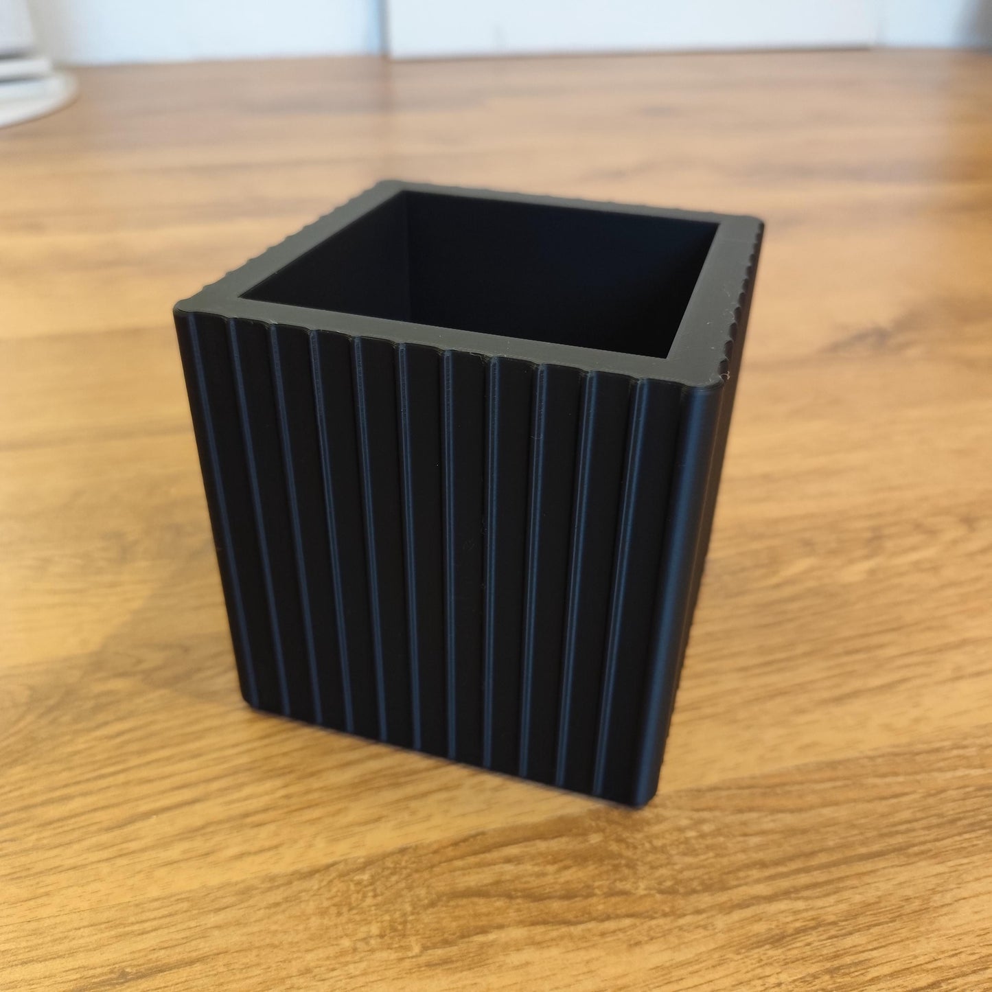 3D Printed Square Ribbed Kitchen Utensil Holder