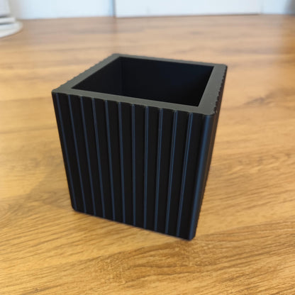 3D Printed Square Ribbed Kitchen Utensil Holder