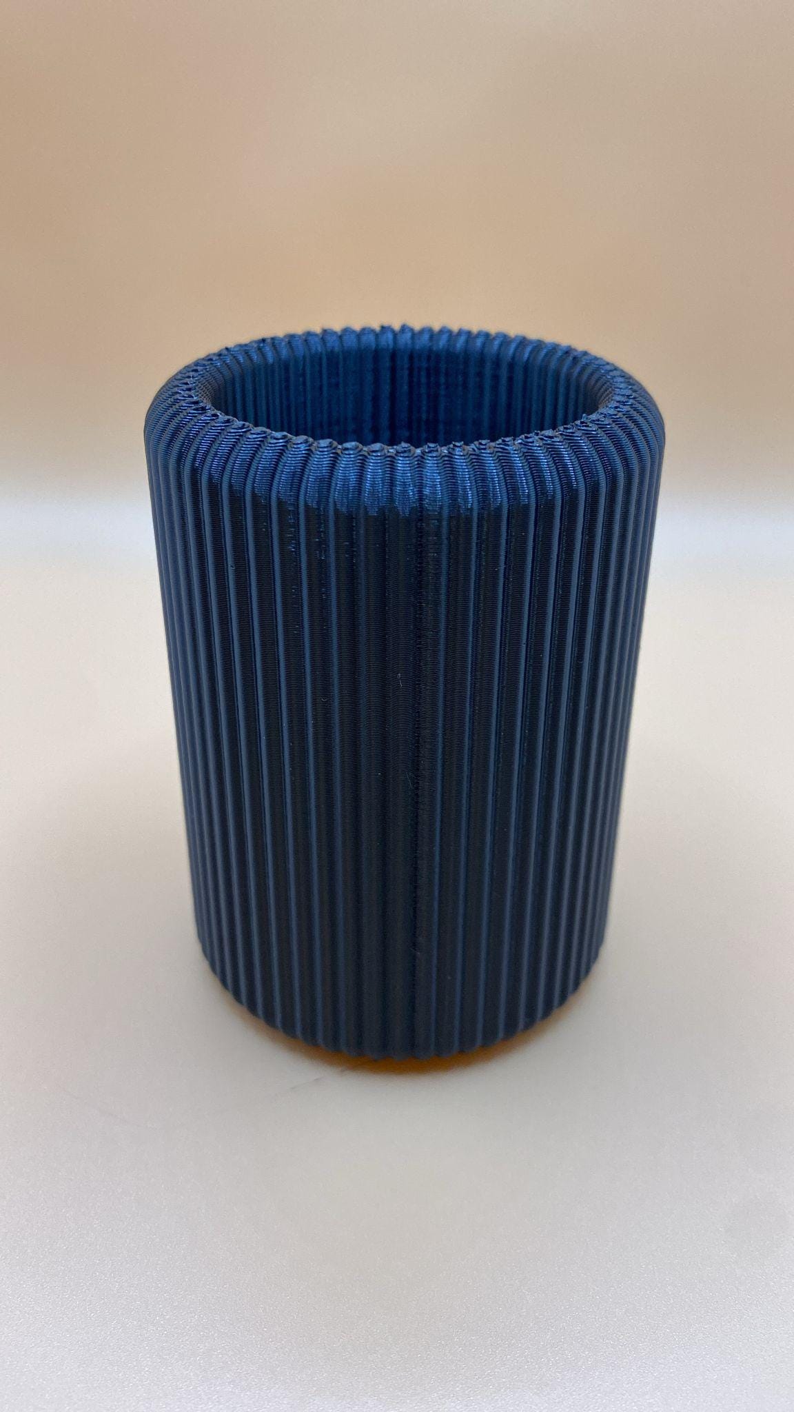 Modern Ribbed Toothbrush & Paste Holder