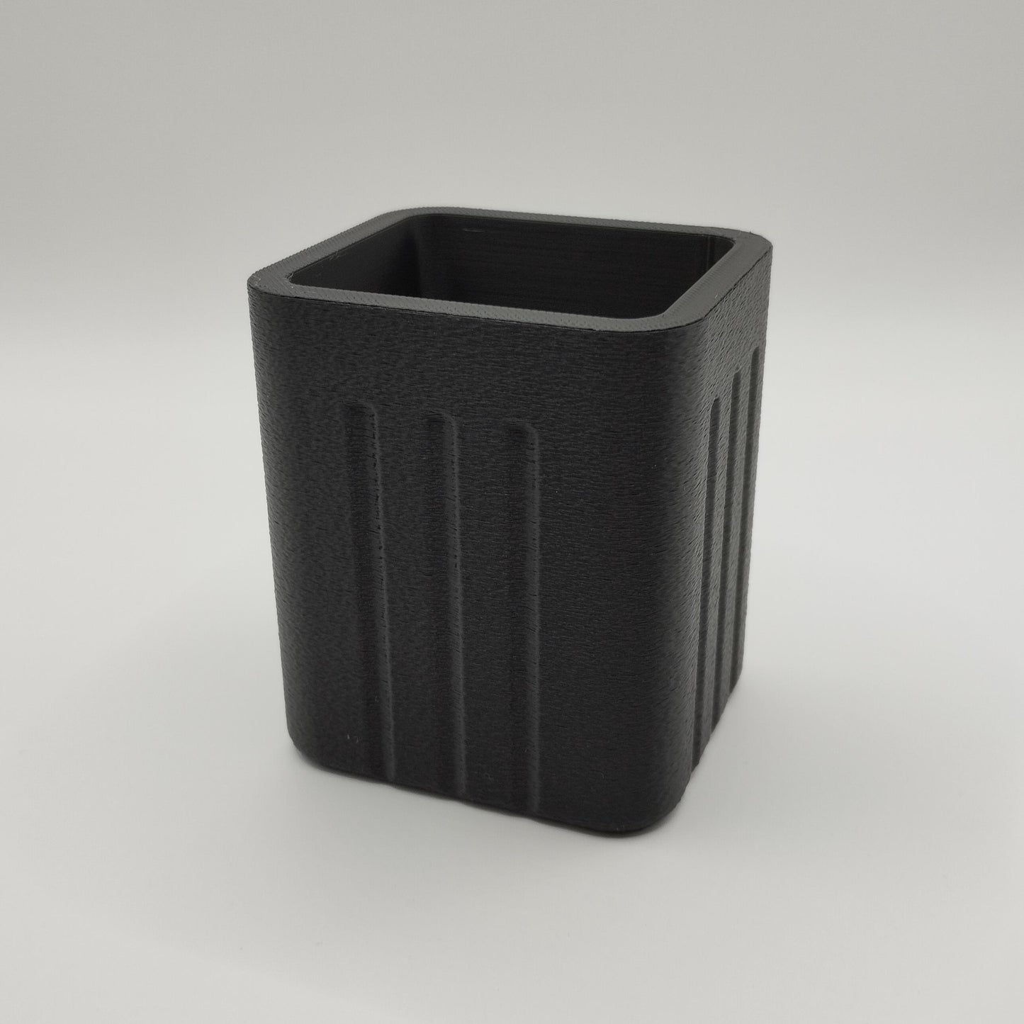 3D Printed Square Pencil & Toothbrush Holder – Desk Organiser