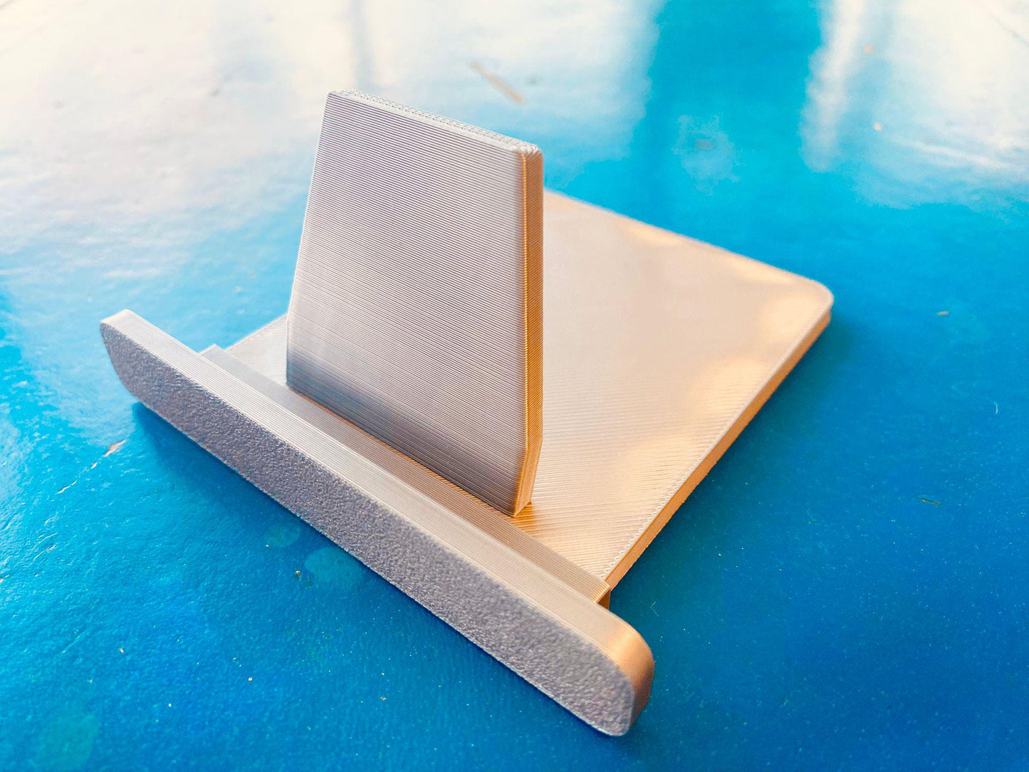 iPad / Tablet Stand