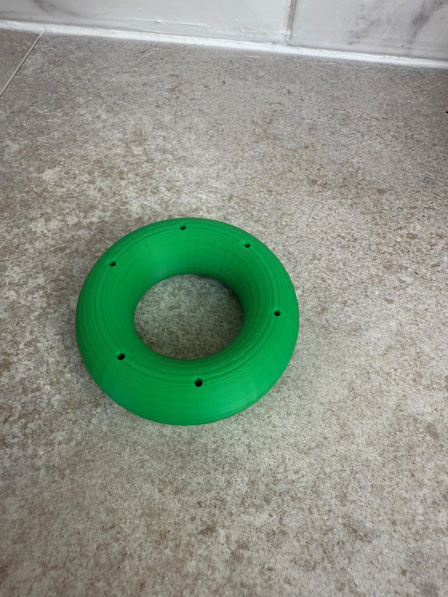 3D Printed Donut Darts Holder – Novelty Dart Stand