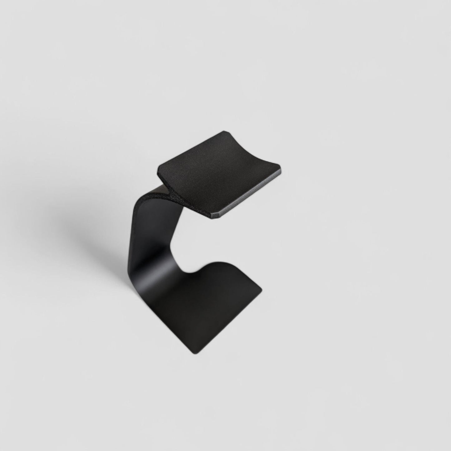 3D Printed Stylish Headphone Stand