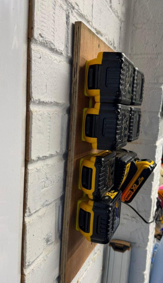 3D Printed DeWalt Compatible Battery Holder