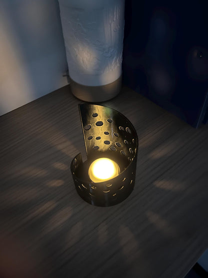 Hole Digger Tealight Holder