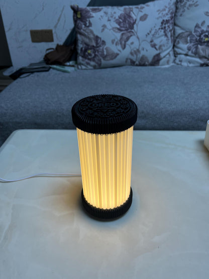 Chocolate Sandwich Cookie Lamp