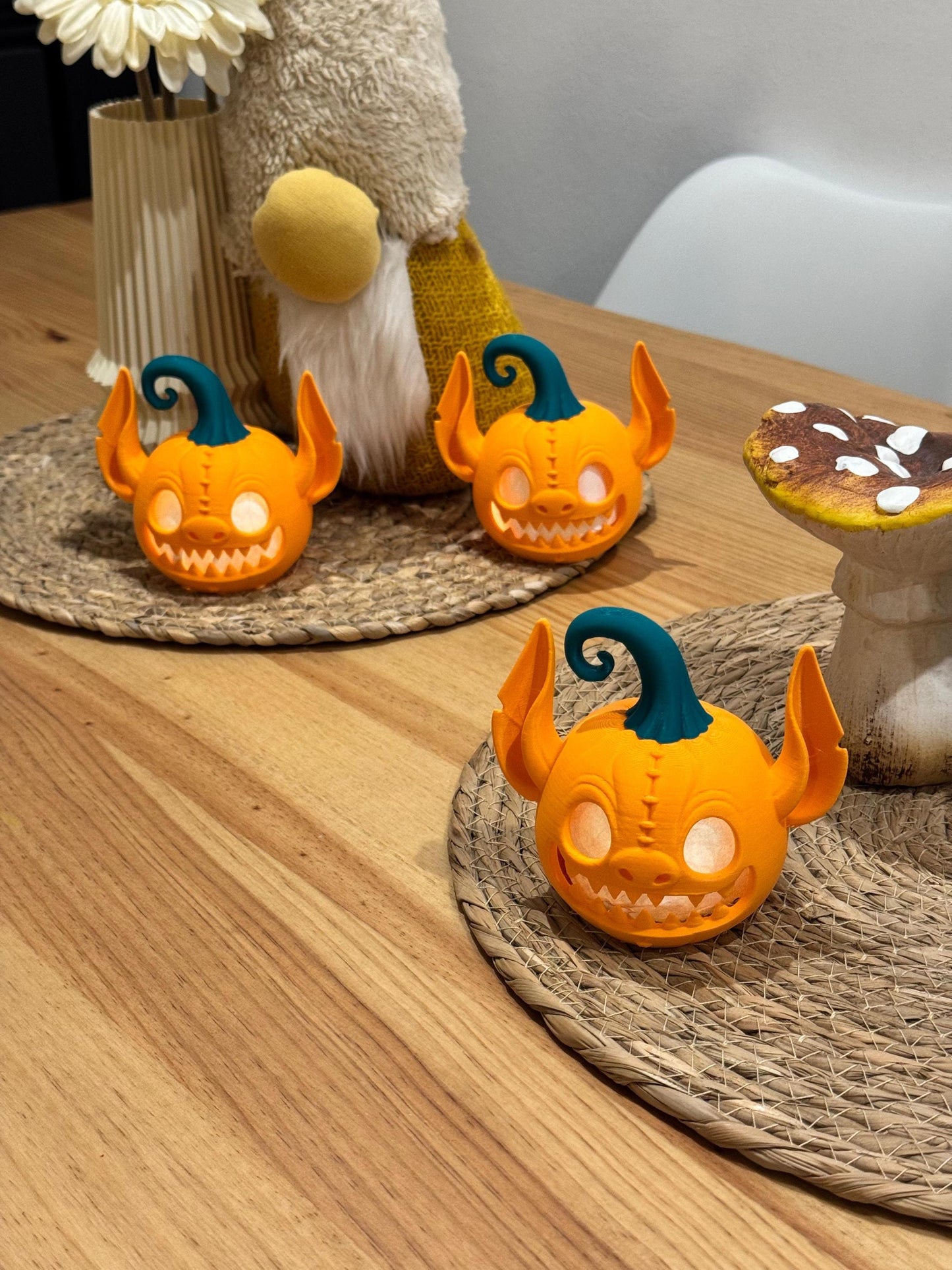 Stitch Pumpkin with Tealight