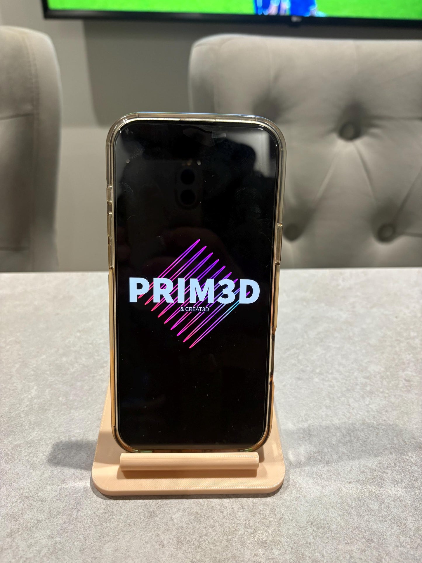 3D Printed Modern Smartphone Holder