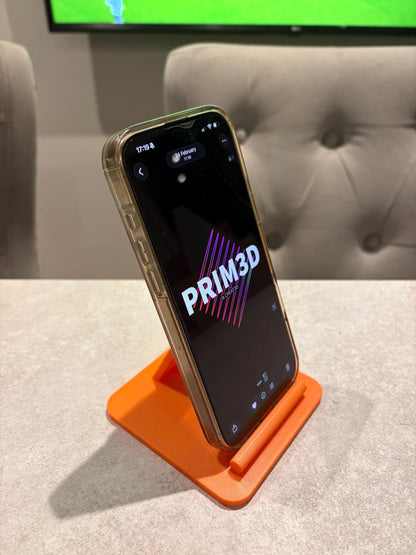 3D Printed Modern Smartphone Holder