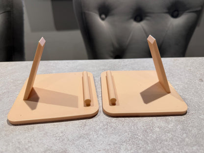 3D Printed Modern Smartphone Holder