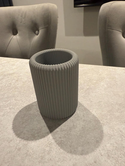 Modern Ribbed Toothbrush & Paste Holder