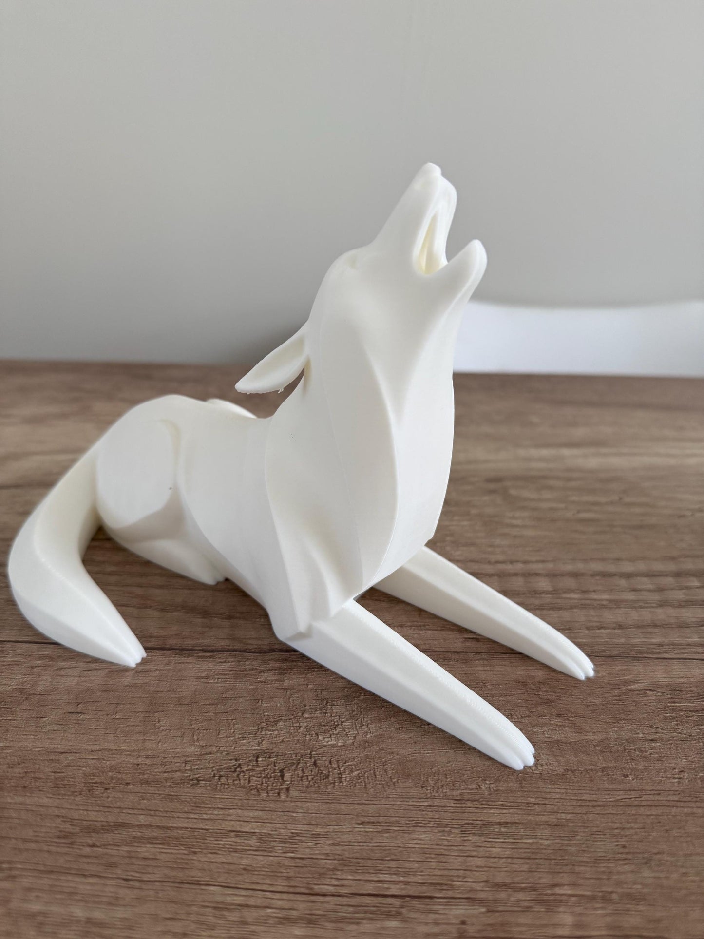 3D Printed Majestic Wolf Sculpture