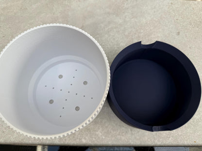 3D Printed Ribbed Planter Set – 2-Piece Self-Watering Plant Pots