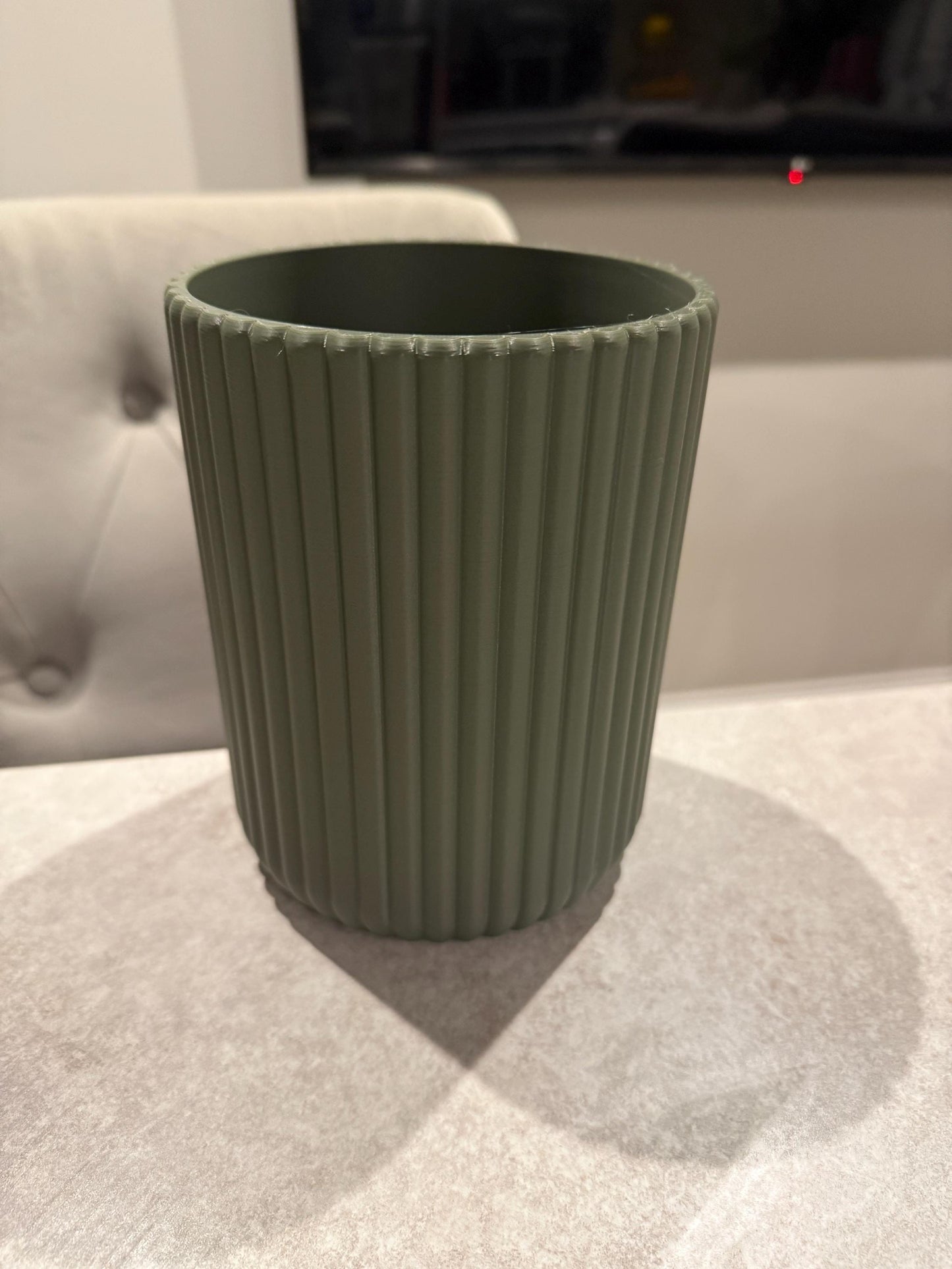Ribbed Utensil Holder