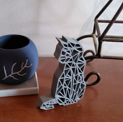 3D Printed Geometric Cat Decor