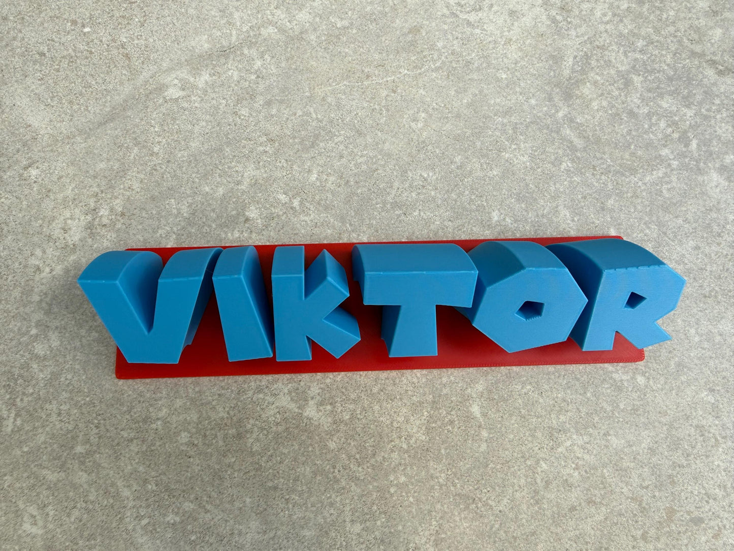 3D Printed Personalised Name Display – Custom Freestanding Name Sign