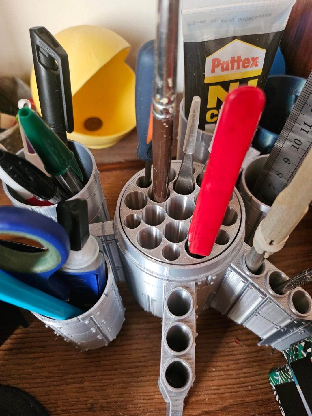 3D Printed Rocket Desk Organiser
