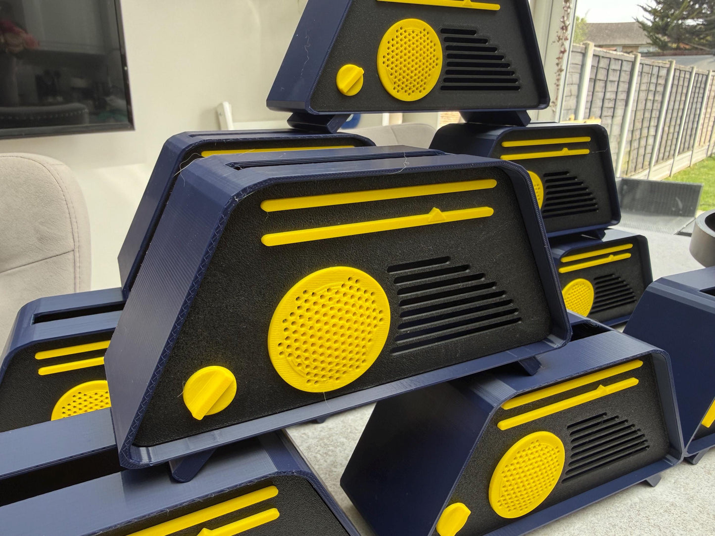 3D Printed Retro Phone Speaker Amplifier – Passive Sound Booster Dock