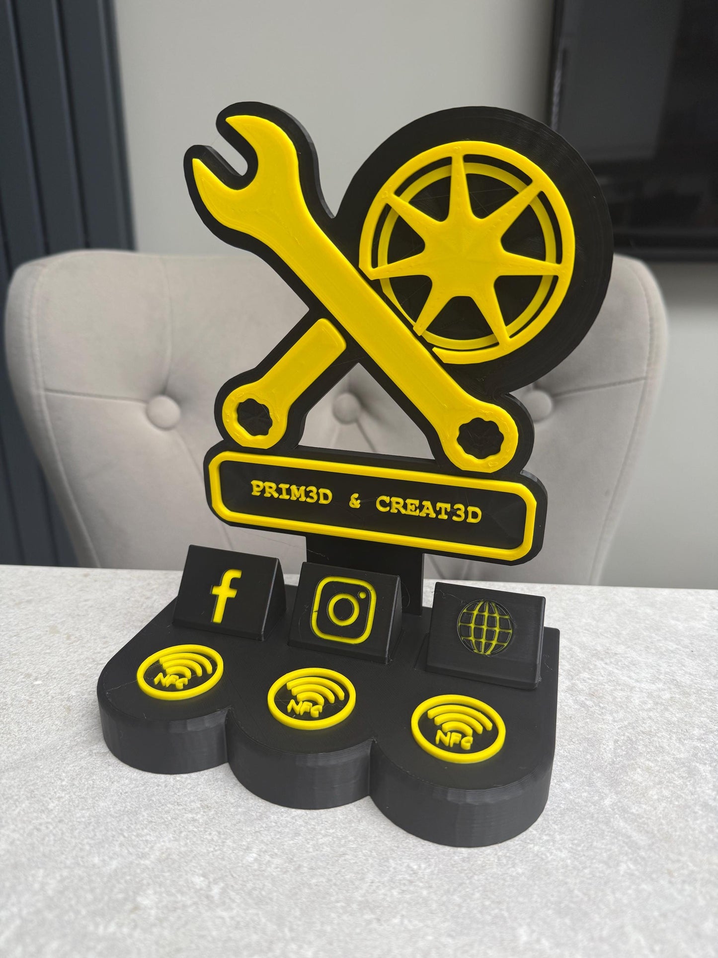 Custom NFC Business Display Stand